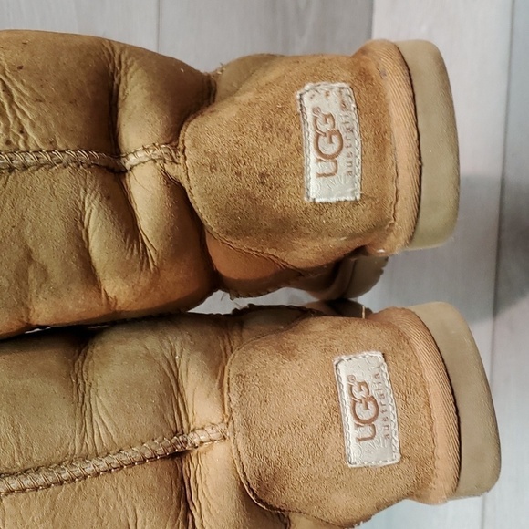 Ugg Australia Women 5804 Classic Tall Sheepskin Leather boots shoes sz 7 - Picture 6 of 15